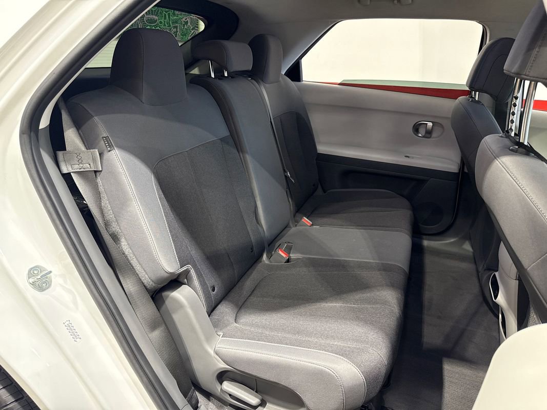 Used 2024 Hyundai Ioniq 5 SE image 90