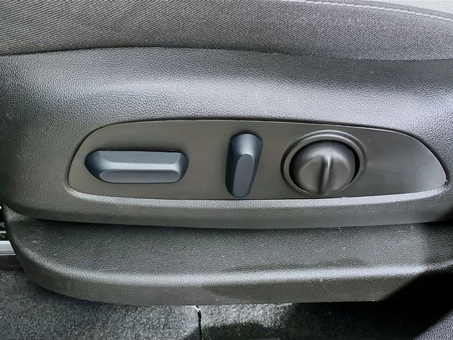 Used 2024 Chevrolet Equinox LT image 11