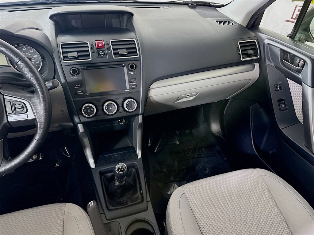Used 2017 Subaru Forester 2.5i image 24