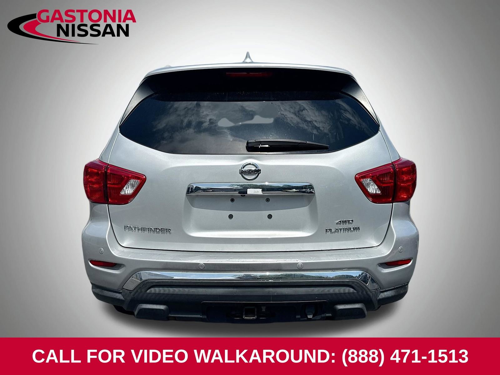 Used 2020 Nissan Pathfinder Platinum AWD/4WD image 11