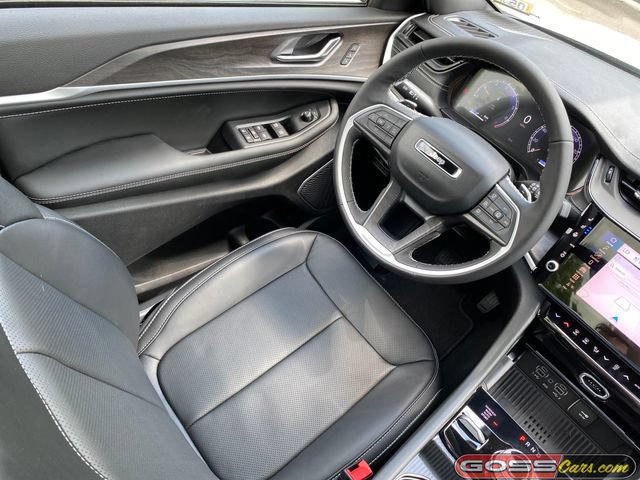 Used 2026 Jeep Grand Cherokee Limited AWD/4WD image 21