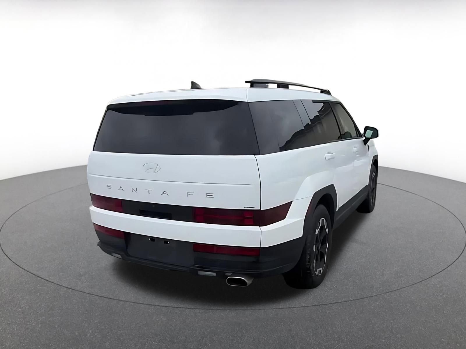 Used 2025 Hyundai Santa Fe SEL image 14