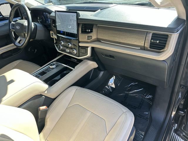 Used 2023 Ford Expedition Max Limited image 29