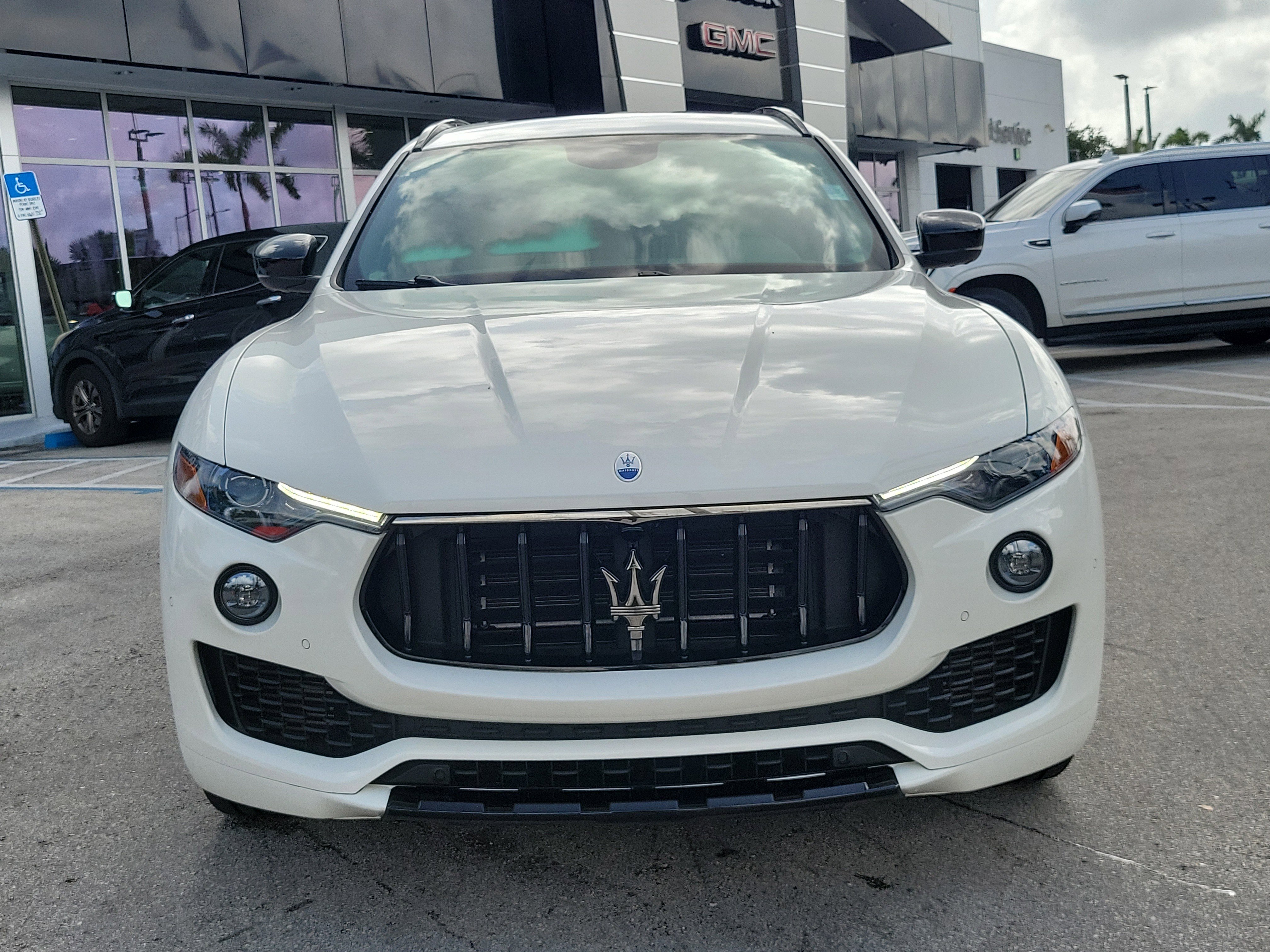 Used 2022 Maserati Levante GT image 2