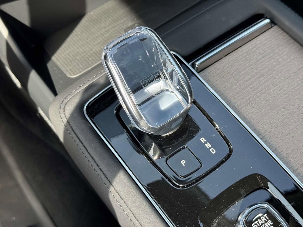 Certified 2026 Volvo XC90 B5 Plus w/ Protection Package image 5
