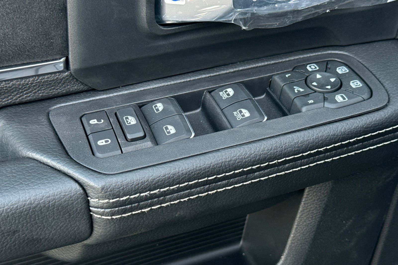 Used 2026 RAM 2500 Laramie image 13