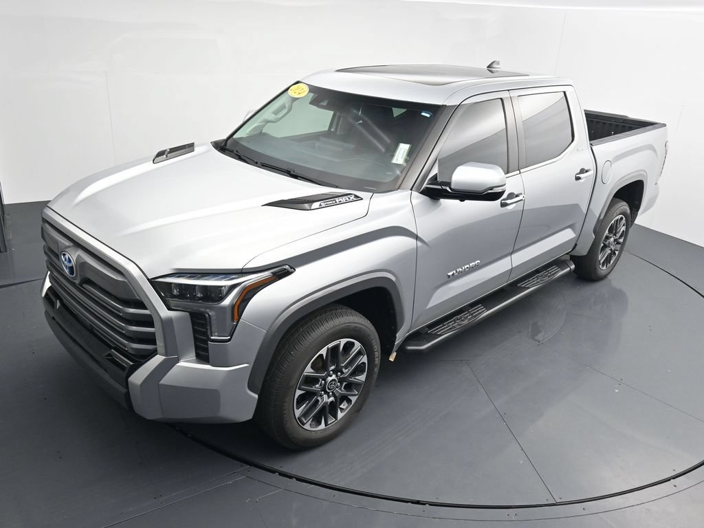 Used 2024 Toyota Tundra Limited AWD/4WD image 26