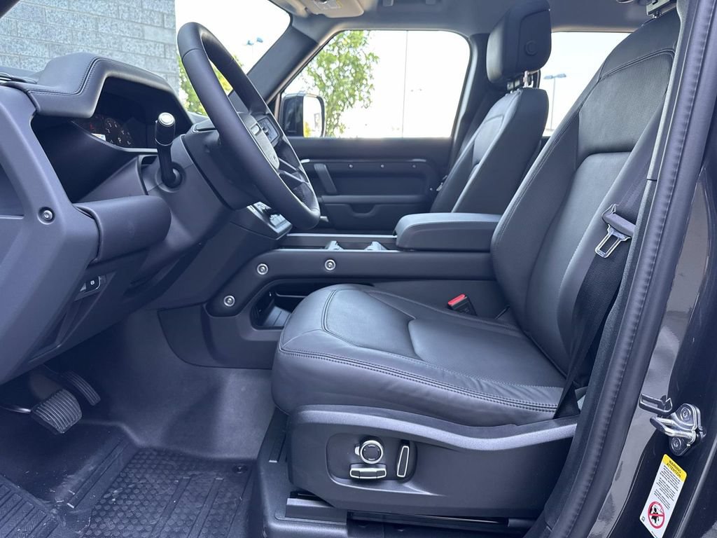 New 2026 Land Rover Defender 130 S AWD/4WD image 18