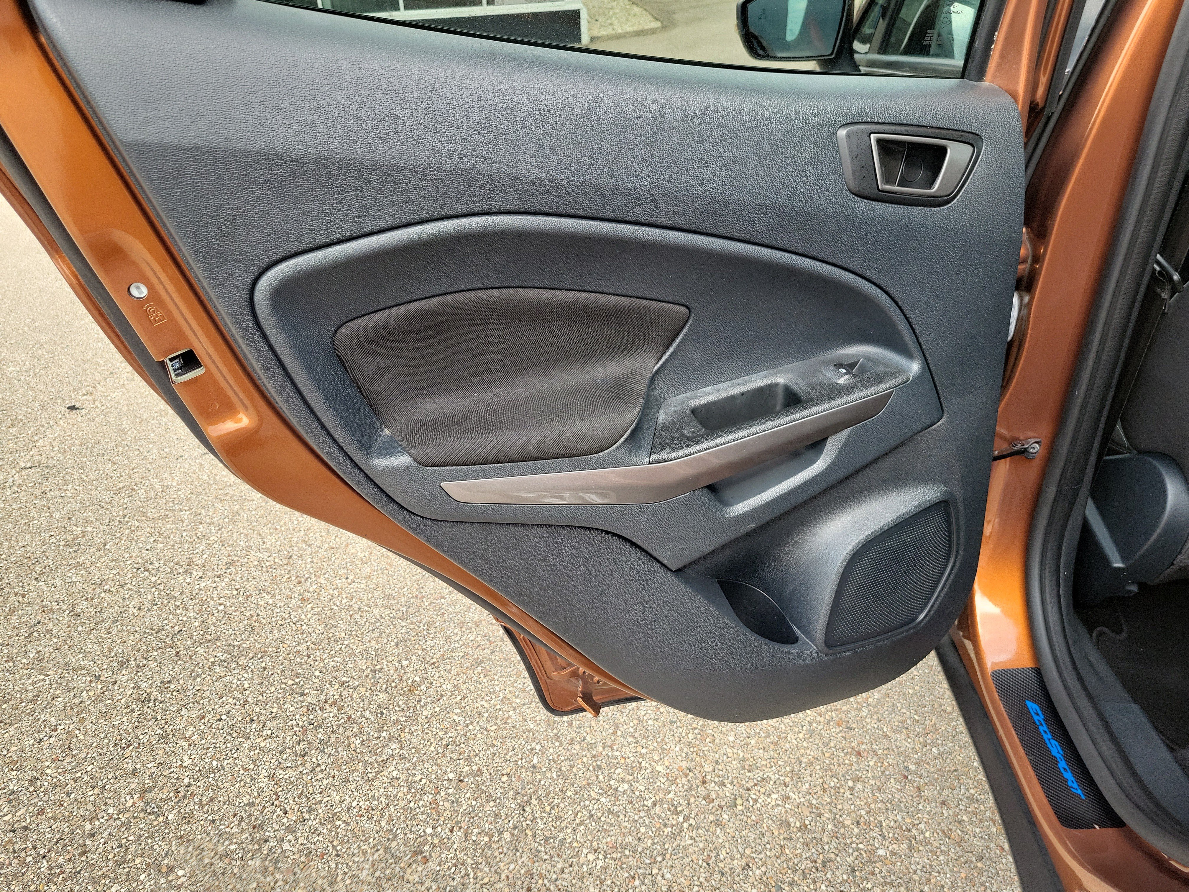 Used 2020 Ford EcoSport SE w/ SE Convenience Package AWD/4WD image 12