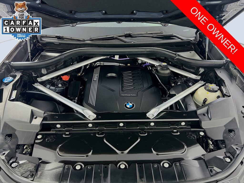 Used 2022 BMW X5 xDrive40i w/ Parking Assistance Package AWD/4WD image 31