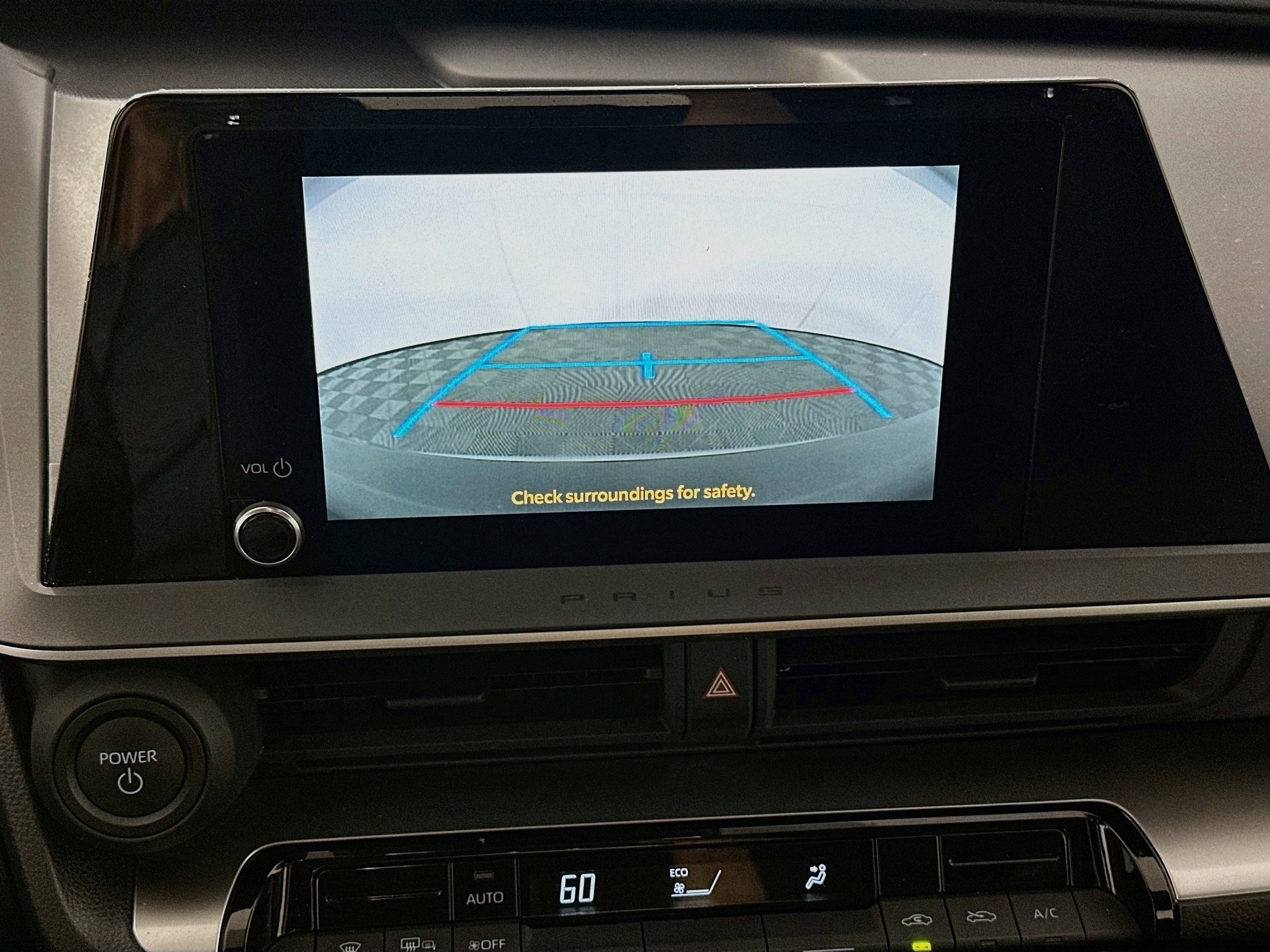 Used 2025 Toyota Prius LE FWD image 23