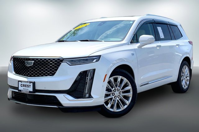 Used 2024 Cadillac XT6 Premium Luxury w/ Technology Package AWD/4WD image 12