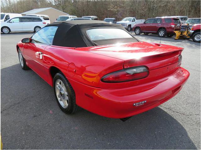 Used 1995 Chevrolet Camaro Z28 image 2