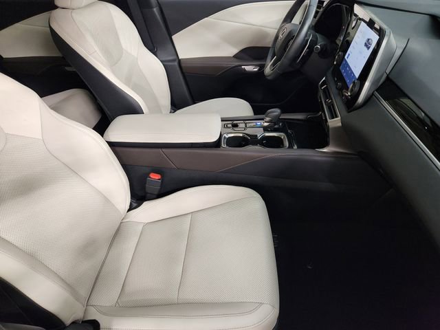Used 2023 Lexus RX 350 FWD w/ Cold Area Package image 3