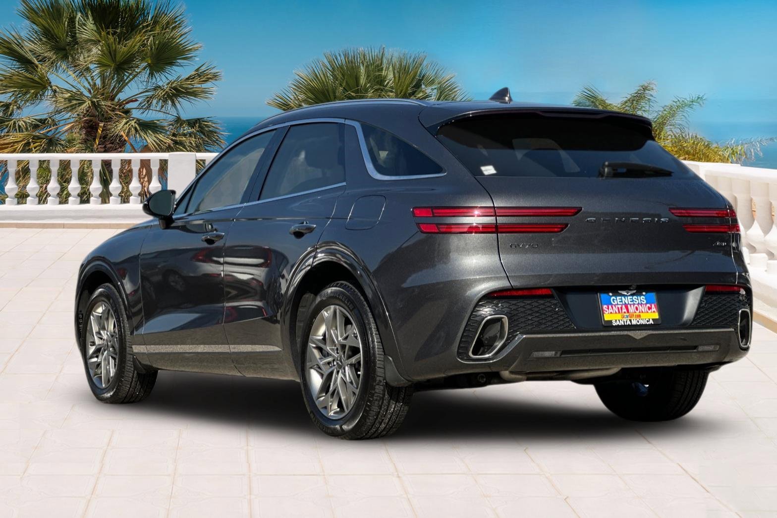 Used 2023 Genesis GV70 2.5T w/ Select Package image 7