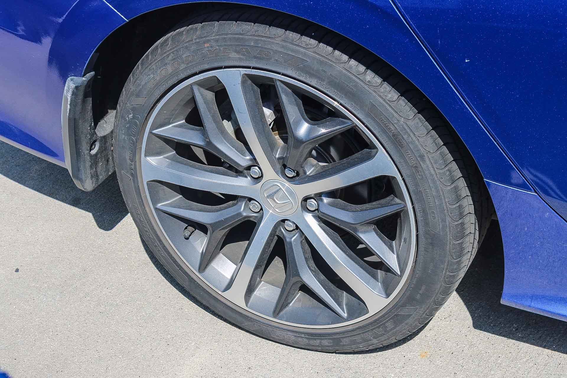 Used 2022 Honda Civic Touring image 11