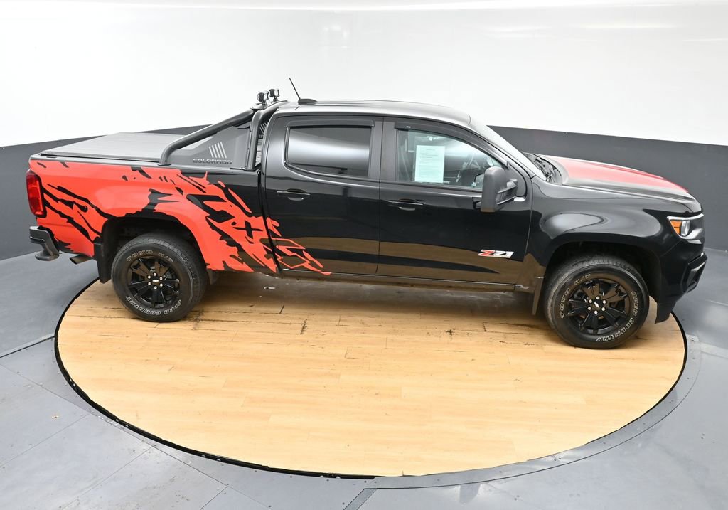 Used 2022 Chevrolet Colorado Z71 w/ Z71 Midnight Edition AWD/4WD image 45