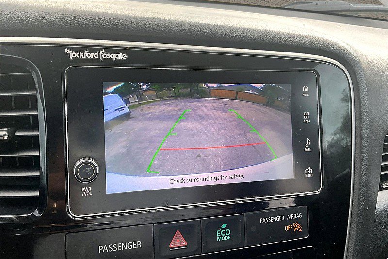 Used 2017 Mitsubishi Outlander SEL FWD image 19