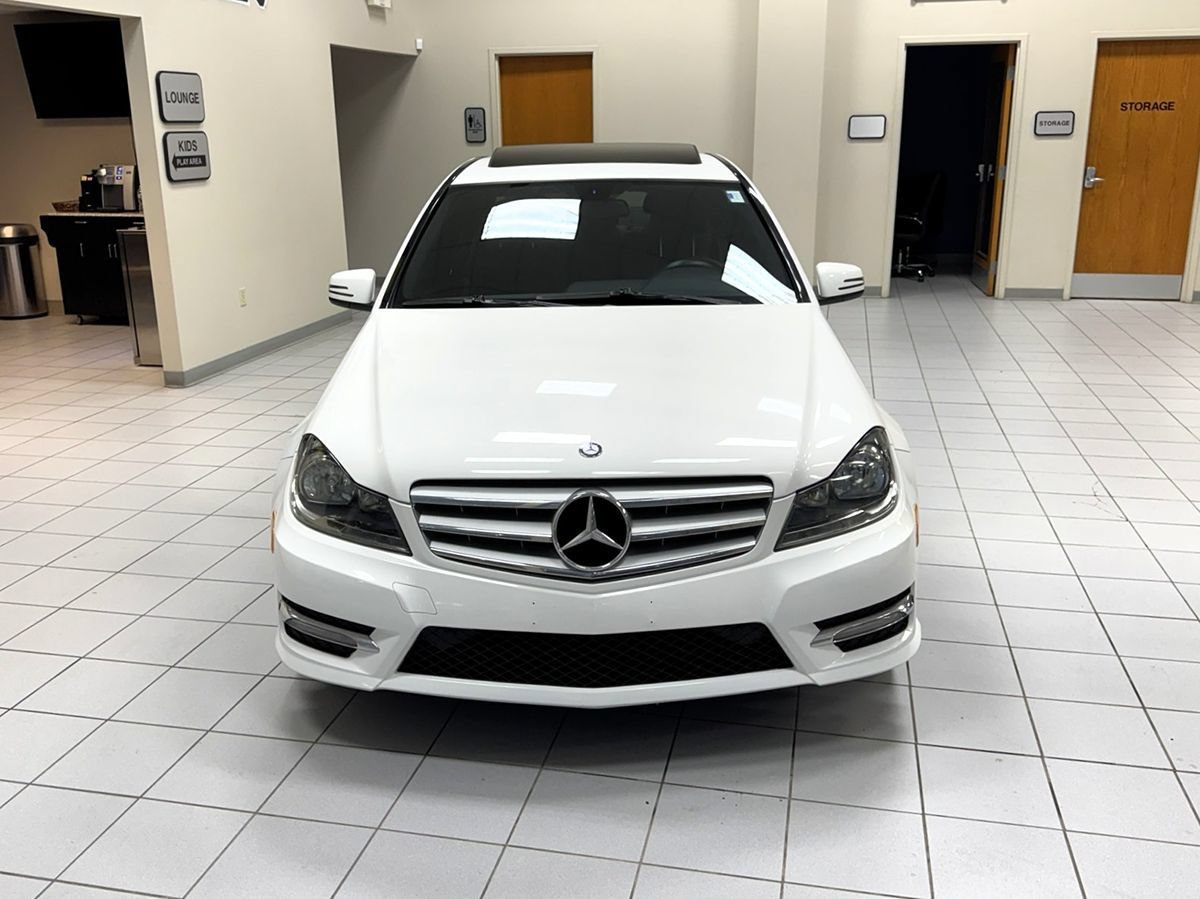 Used 2013 Mercedes-Benz C 300 4MATIC Sedan image 5