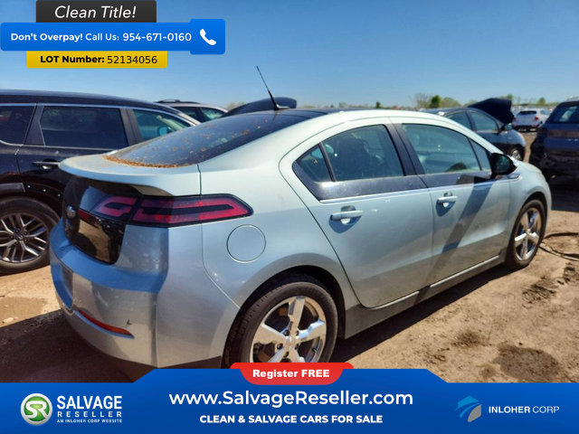 Used 2011 Chevrolet Volt Premium w/ Premium Trim Package FWD image 4