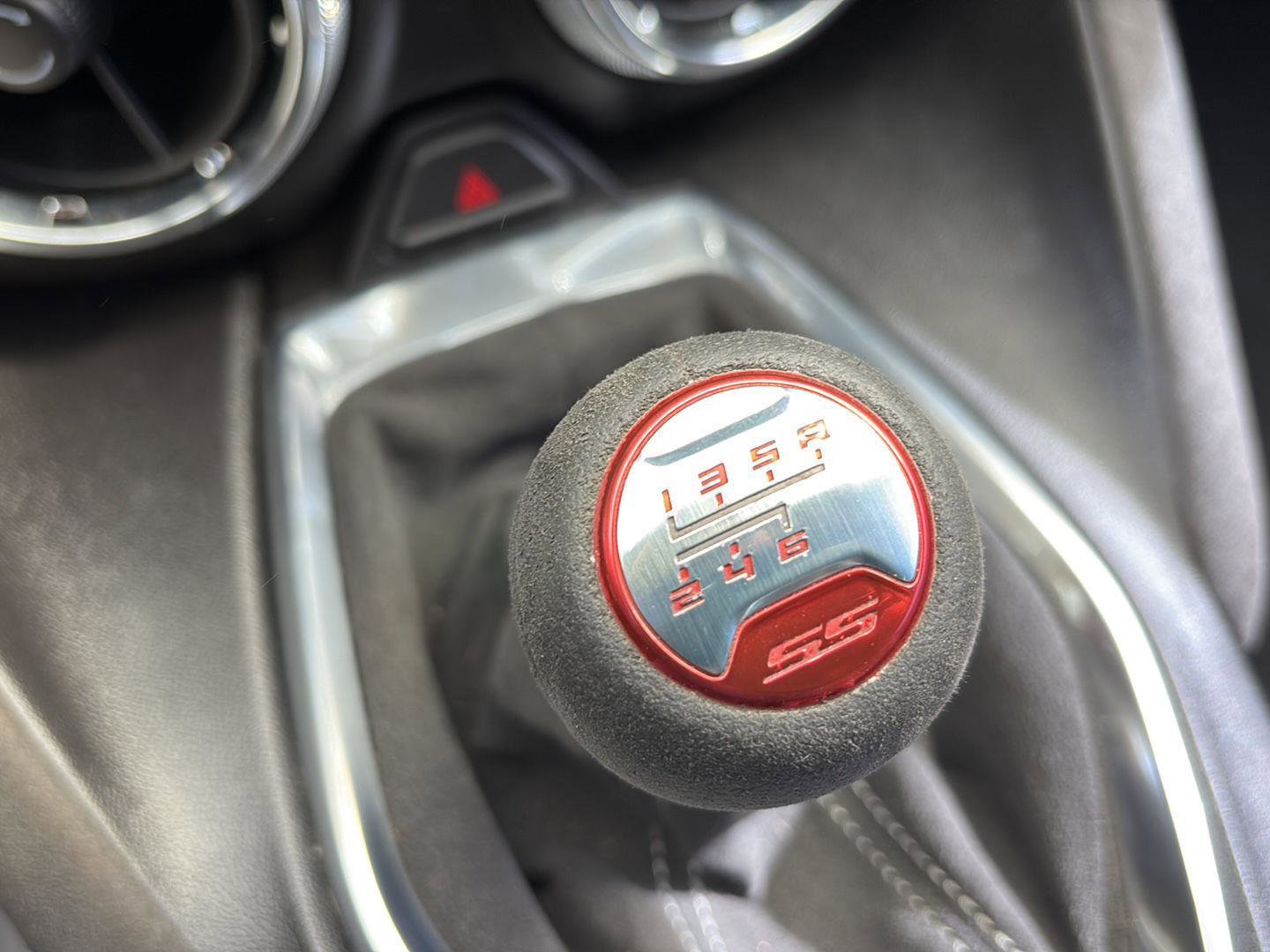 Used 2018 Chevrolet Camaro SS image 22