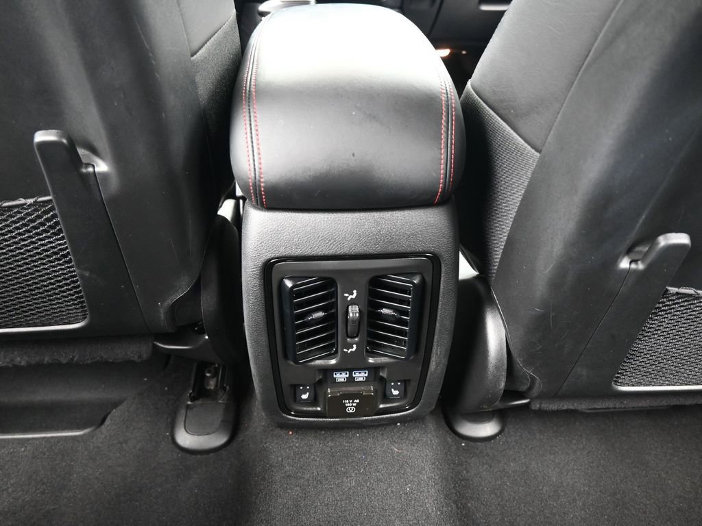 Used 2023 Dodge Durango GT image 38