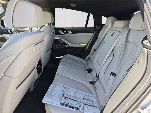 New 2027 BMW X6 M60i AWD/4WD image 15