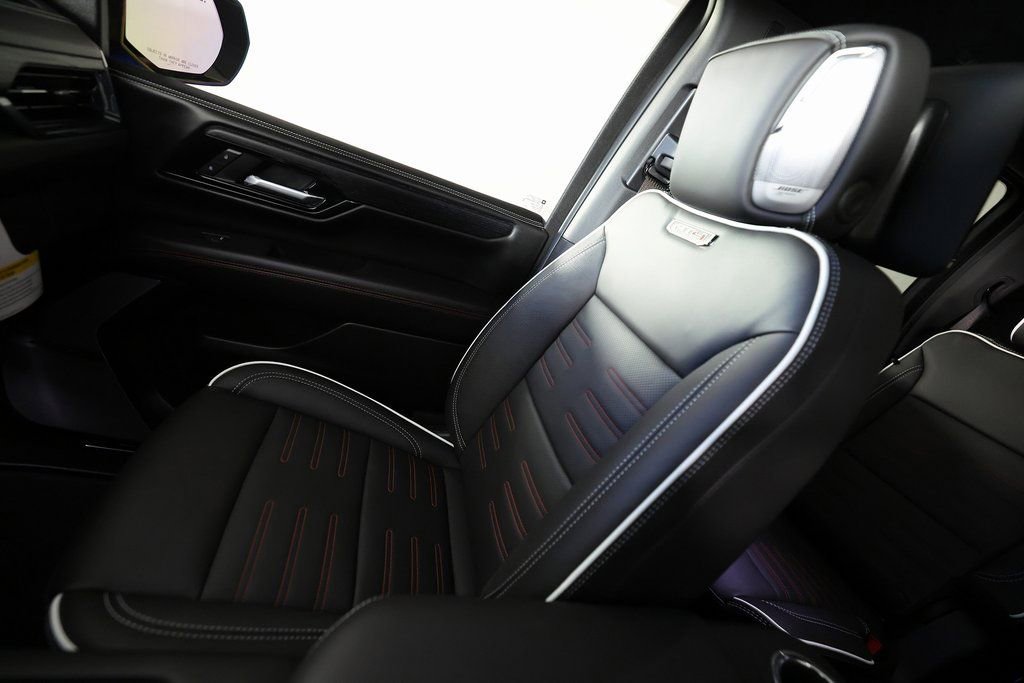 Used 2026 GMC Yukon AT4 Ultimate image 44