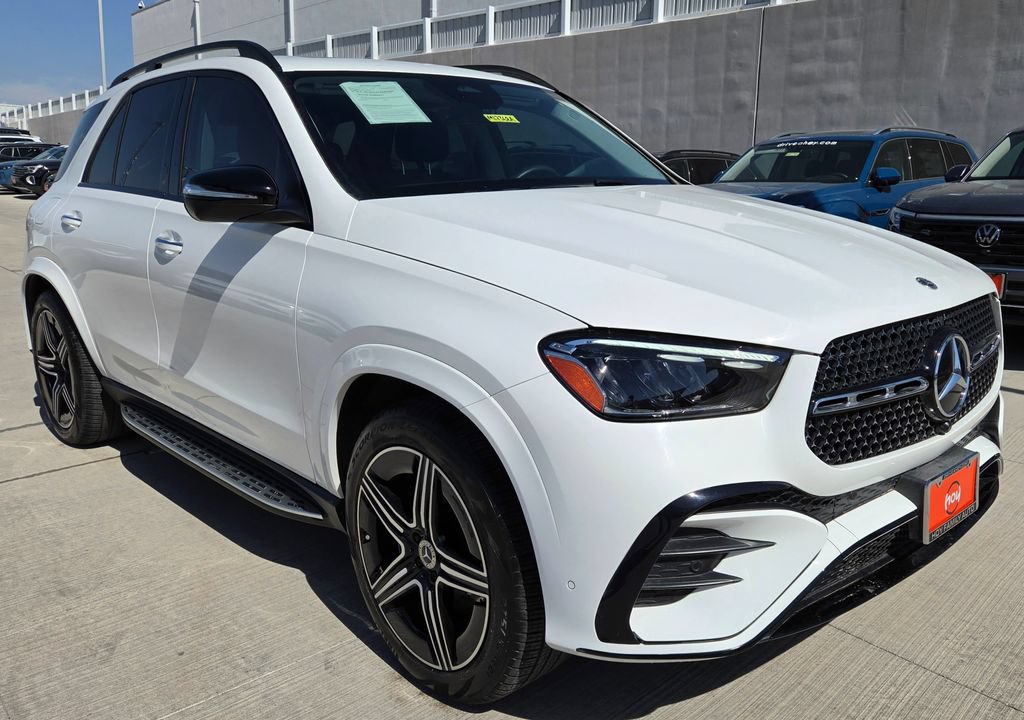 Used 2024 Mercedes-Benz GLE 350 4MATIC image 3