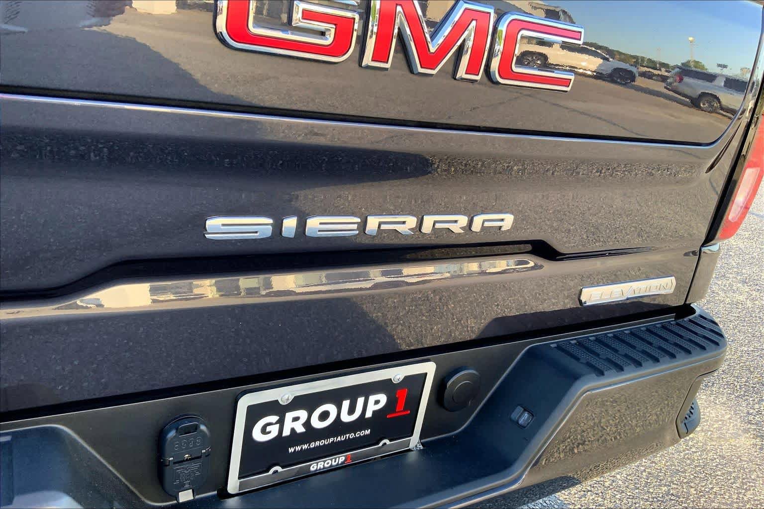 Used 2024 GMC Sierra 1500 Elevation RWD image 30