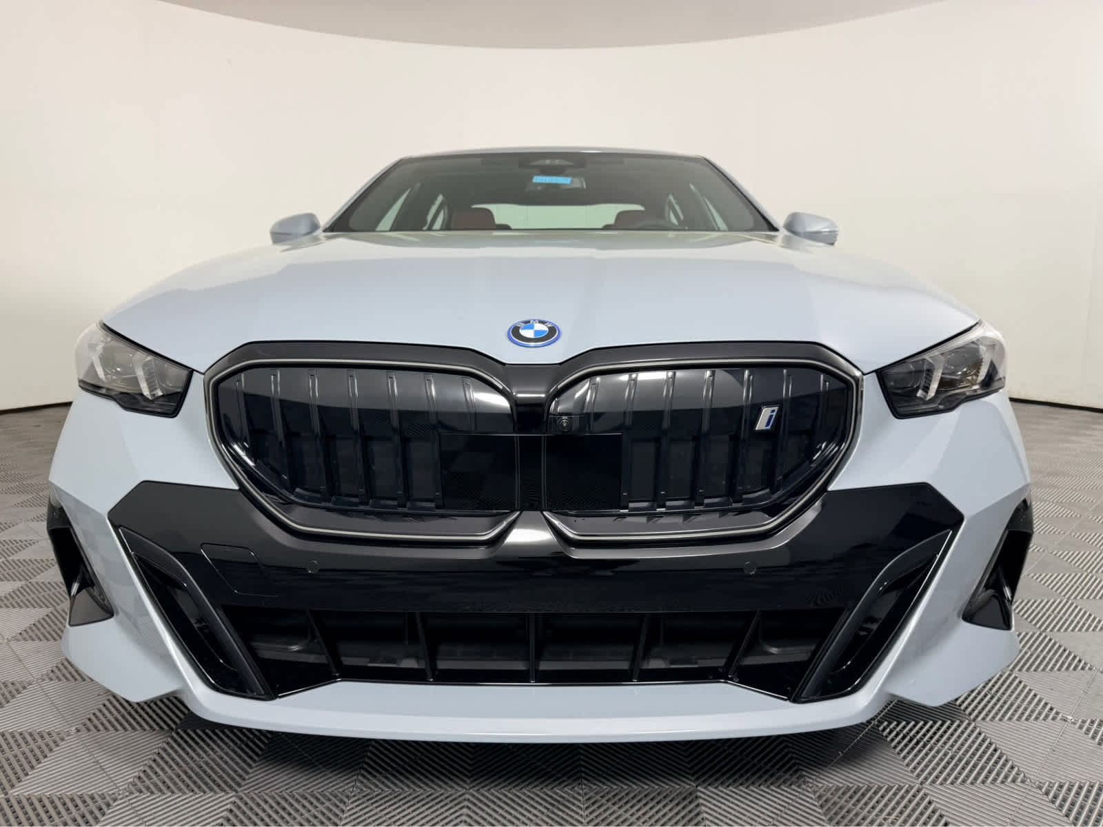 New 2026 BMW i5 eDrive40 w/ M Sport Package image 8