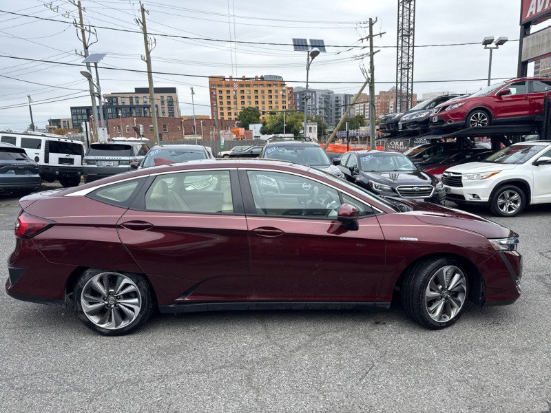 Used 2018 Honda Clarity Touring image 7
