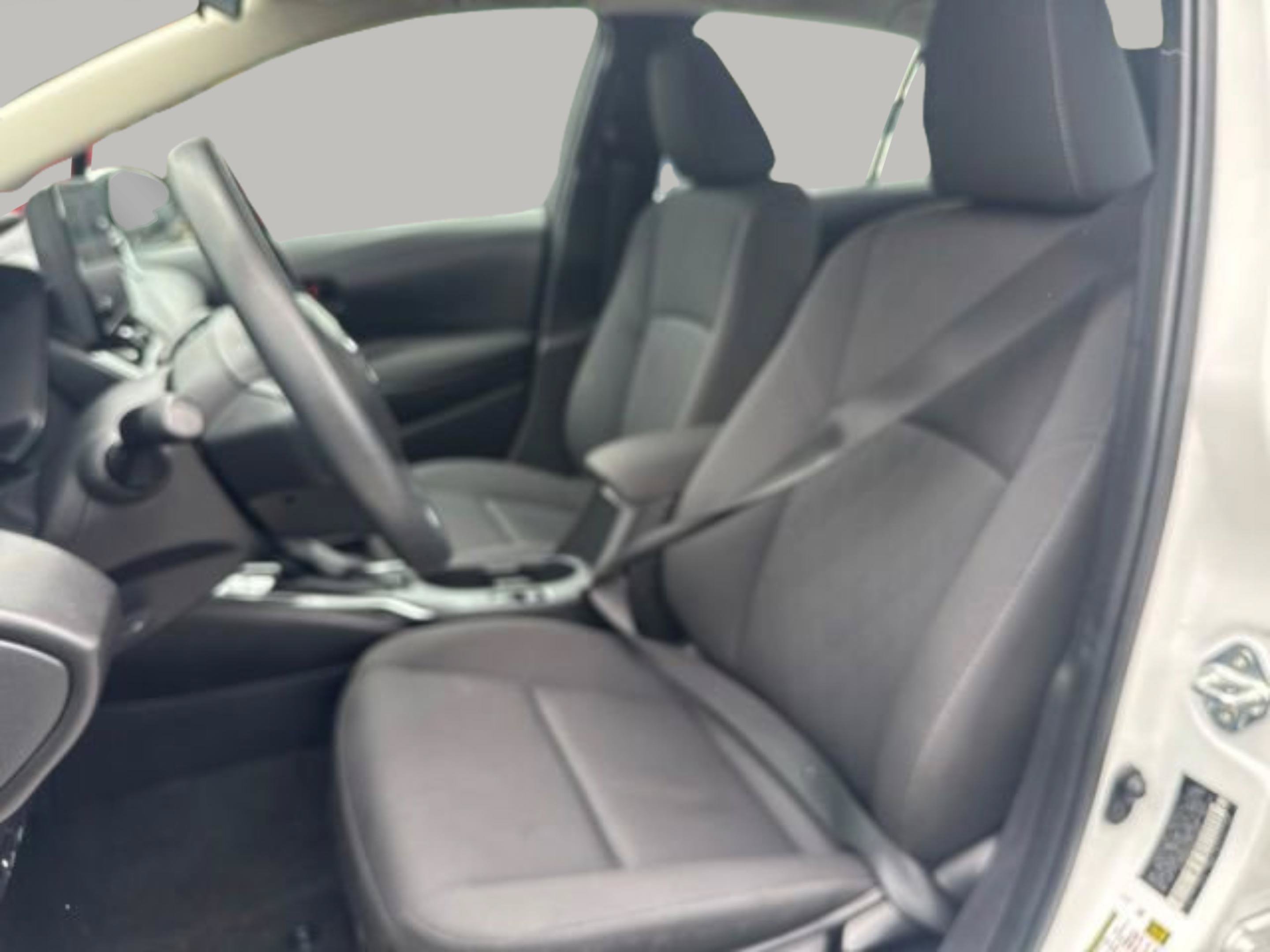 Used 2025 Toyota Corolla LE FWD image 10