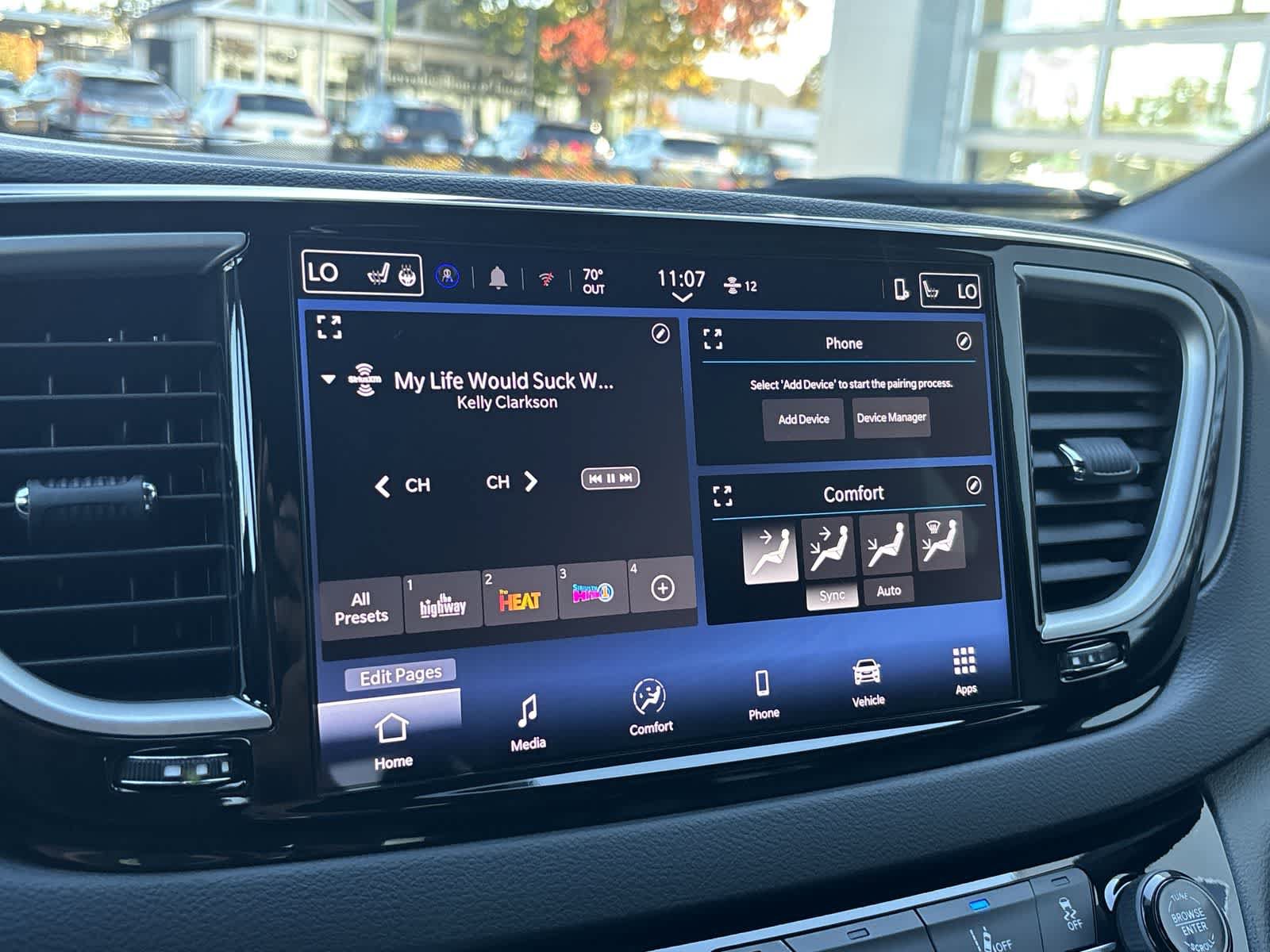 New 2027 Chrysler Pacifica LX FWD image 18