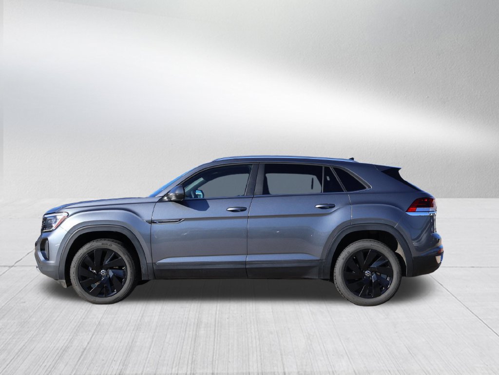 Certified 2024 Volkswagen Atlas Cross Sport SE w/ Panoramic Sunroof Package AWD/4WD image 15