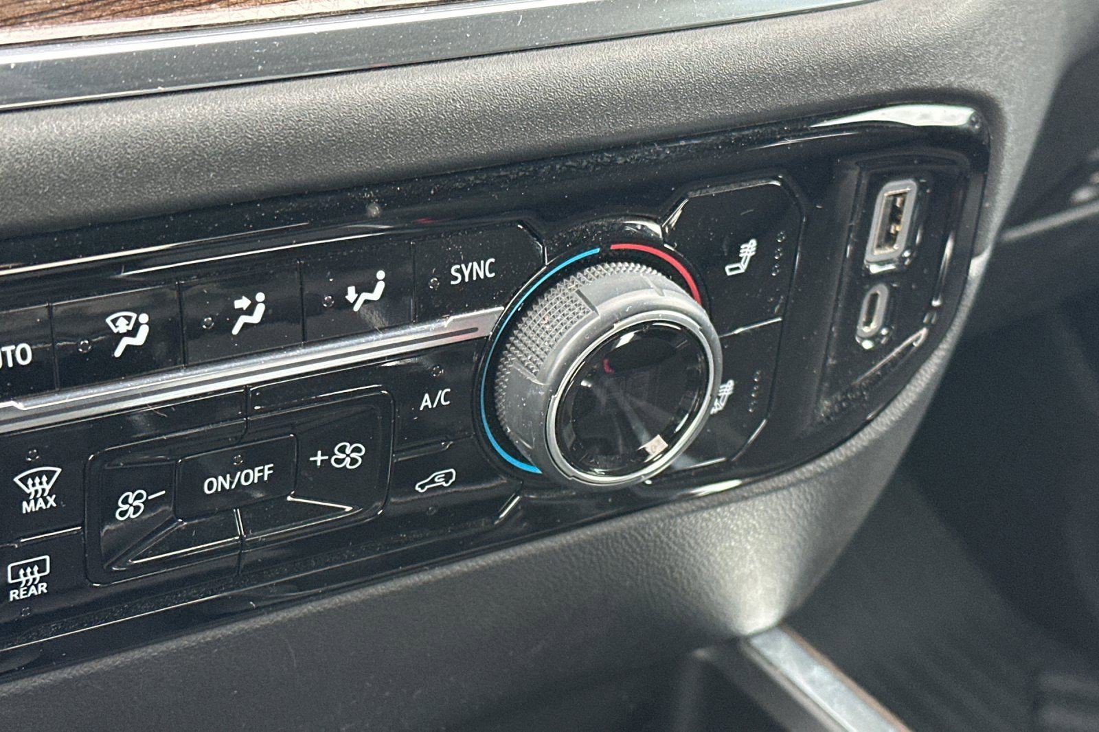 Certified 2023 Chevrolet Silverado 1500 RST image 29