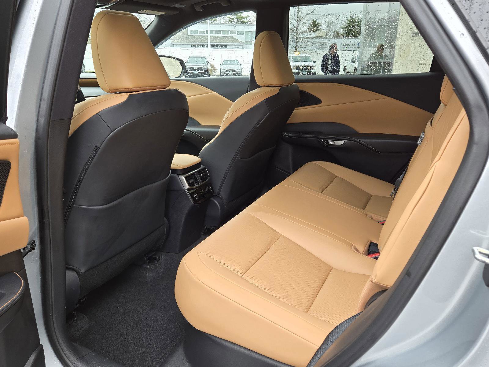 Used 2025 Lexus RX 350 Premium w/ Accessory Package image 19