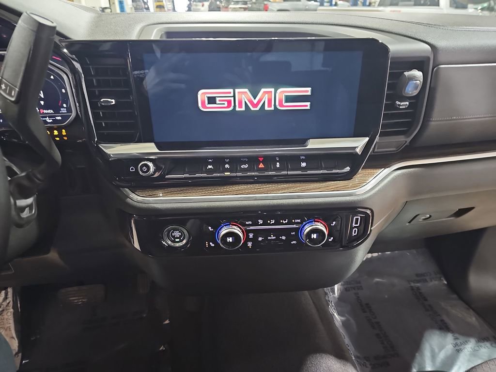 Certified 2024 GMC Sierra 1500 Elevation AWD/4WD image 23
