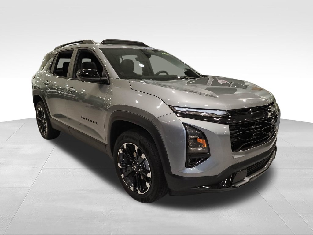 New 2026 Chevrolet Equinox RS w/ Convenience Package III FWD image 4