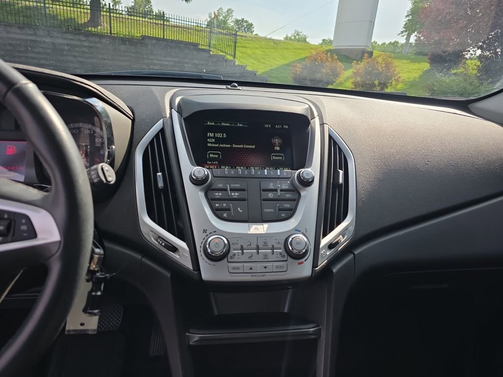 Used 2017 GMC Terrain SLE w/ Convenience Package FWD image 9