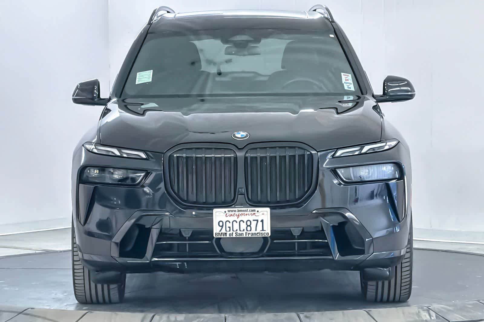 Used 2024 BMW X7 xDrive40i w/ M Sport Package AWD/4WD image 10