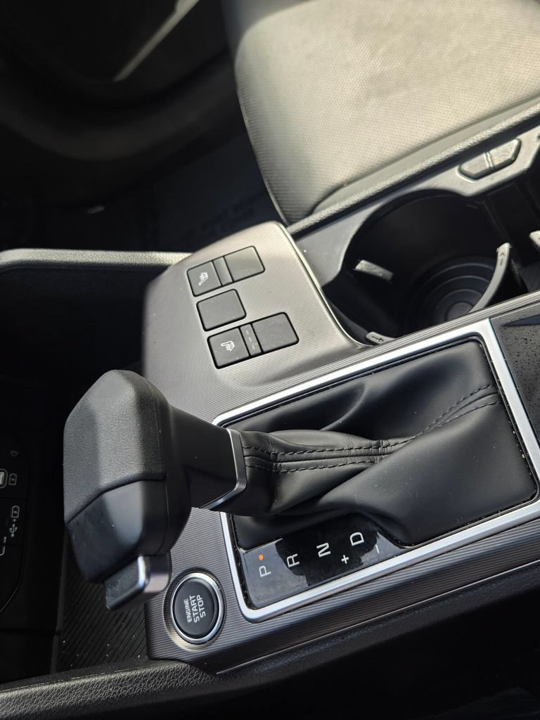 Used 2026 Kia Sportage EX FWD image 18