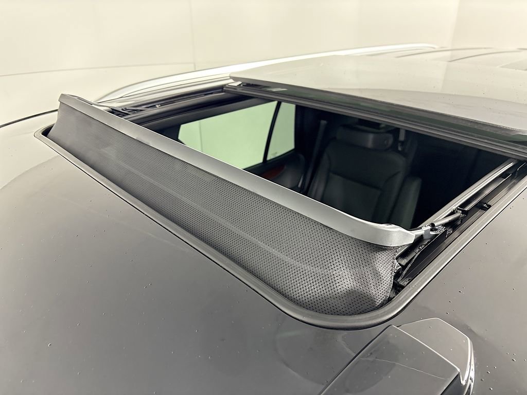 New 2026 GMC Yukon Denali w/ Sun & Power Step Package image 22