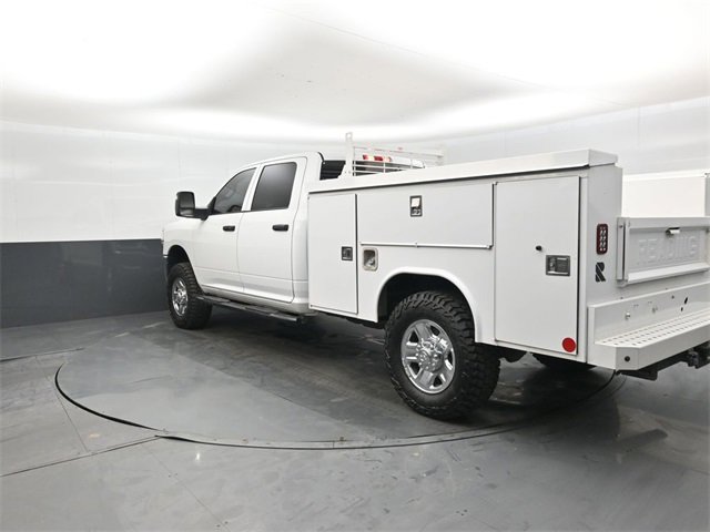 Used 2024 RAM 3500 Tradesman w/ Chrome Appearance Group image 6