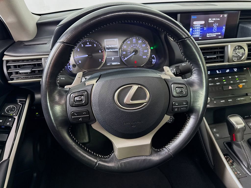 Used 2017 Lexus IS 200t RWD image 11