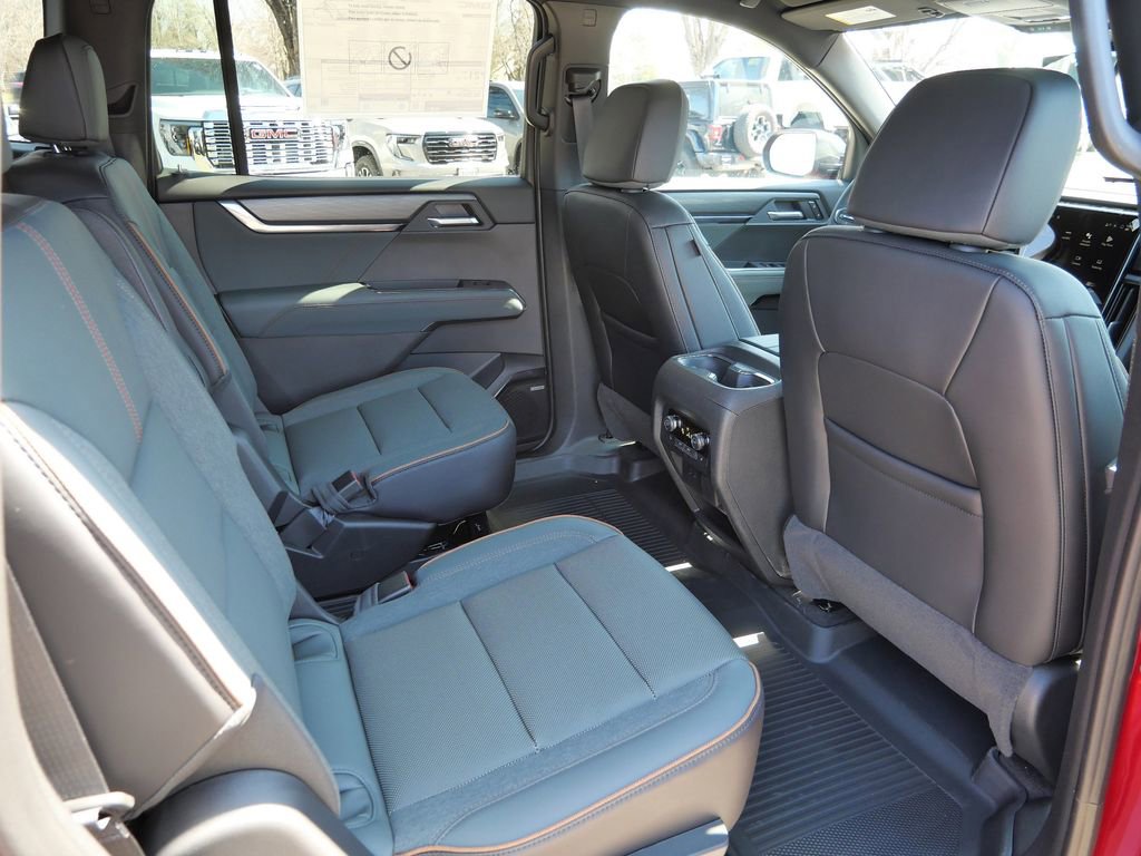 New 2026 GMC Acadia AT4 w/ Luxury Package image 27