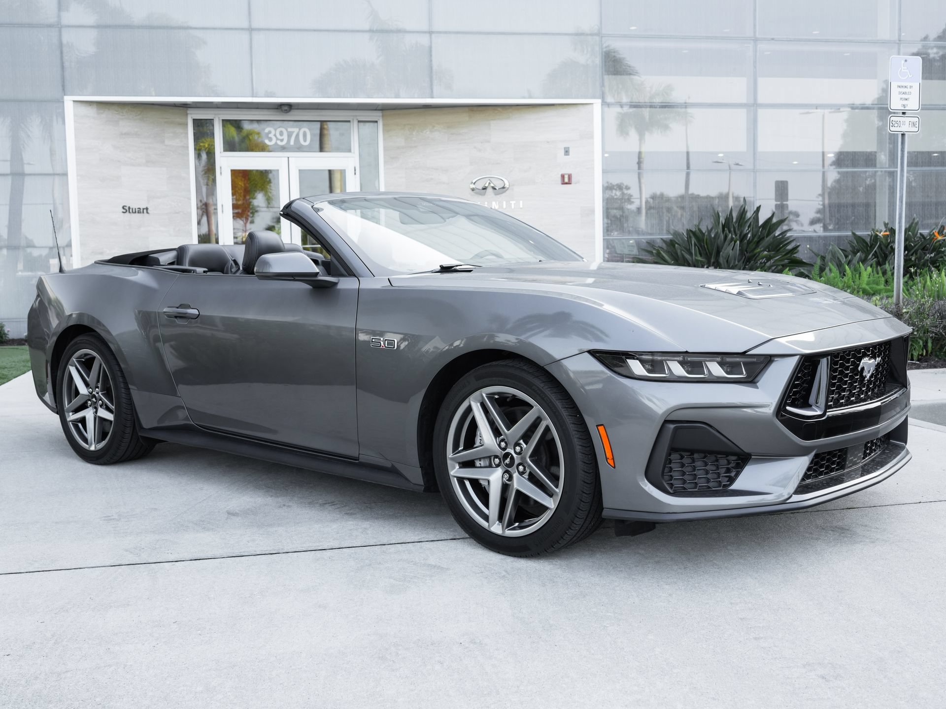 Used 2024 Ford Mustang GT Premium RWD image 5