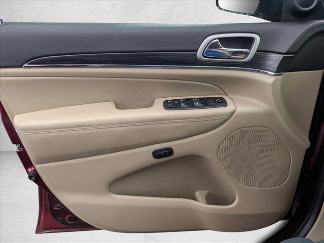 Used 2020 Jeep Grand Cherokee Limited image 13