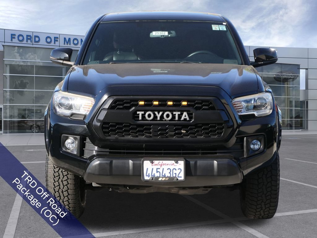 Used 2017 Toyota Tacoma TRD Off-Road AWD/4WD image 9