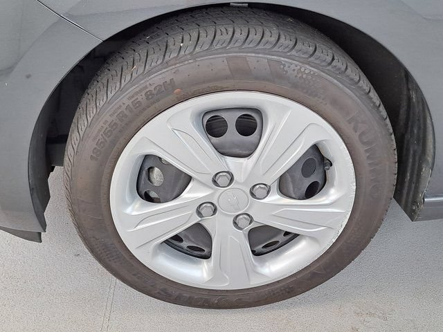 Used 2022 Chevrolet Spark LS FWD image 28